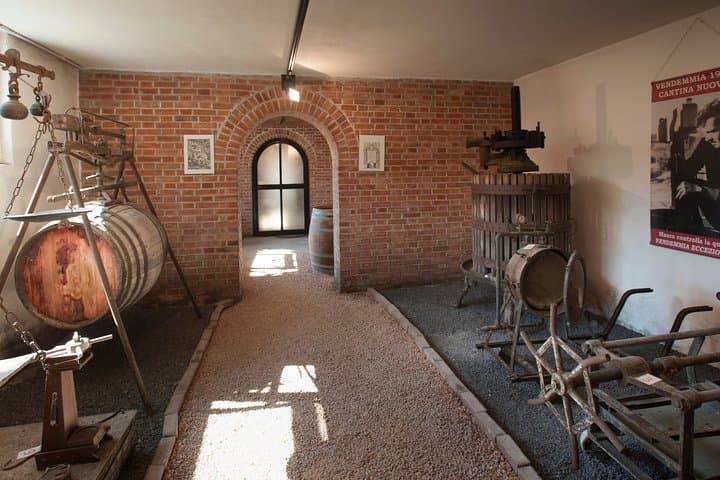 Barbaresco and Barolo Tasting at Cantina Francone