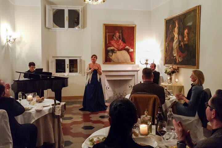 Opera Dinner: Dining to the Sounds of Opera in Pamphilij Palace