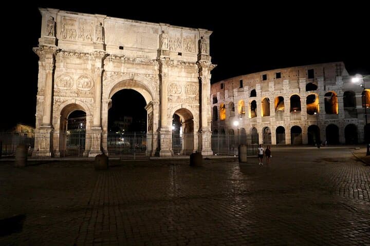 Ancient Rome at Dusk: Guided Walking Tour