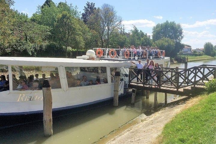 Full-Day Padua to Venice Burchiello Brenta Riviera Boat Cruise