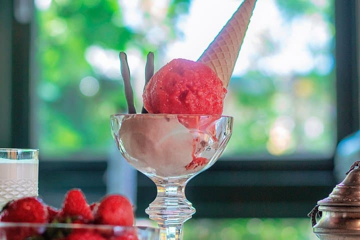 The secrets to Learn Fresh Pasta & Gelato in a Glam Home