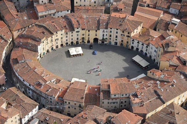 Piazza Anfiteatro