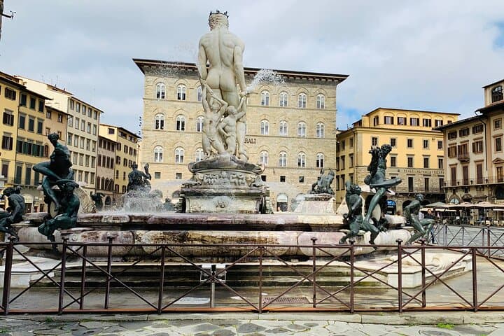 Walking Guided Tour of Florence landmarks