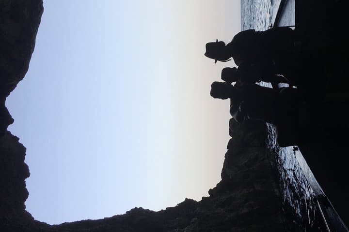 Boat tour Ortigia, sea caves and Pillirina 2h