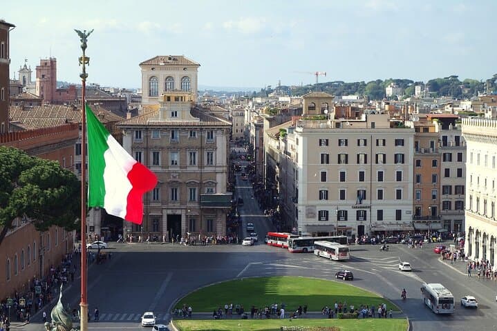 Fascist Rome Guided Tour: The Rise and Fall of Mussolini