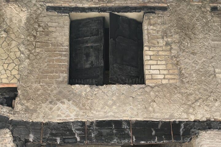 Herculanum - bois carbonisé