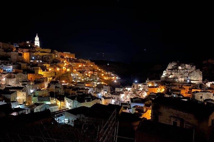 Guided tour of Matera including Casa Grotta and Rock Church