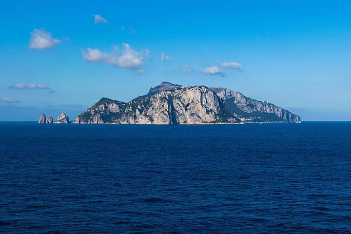 Small Group Stress Free Tour : Capri Island and Blue Grotto from Naples