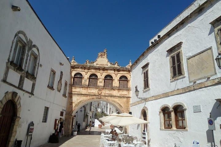 Valley D'itria full day tour Cisternino Alberobello and Polignano a Mare