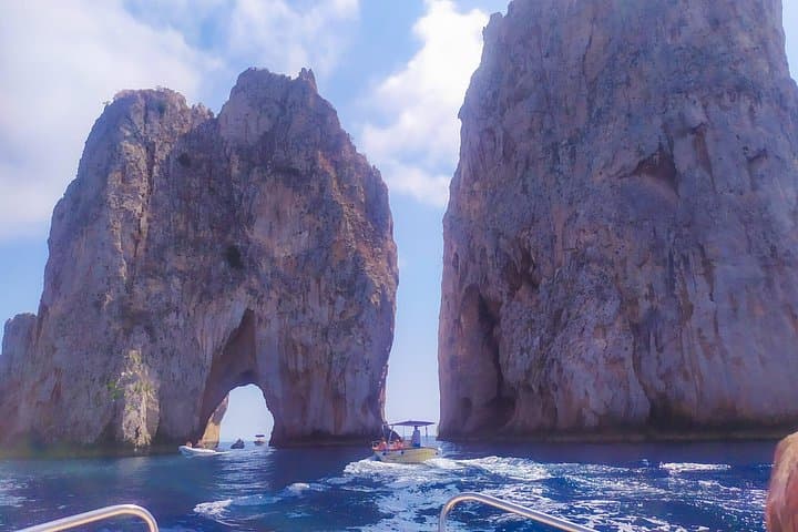 Capri Half Day Private Boat Tour(4 hours)+Blue Grotto