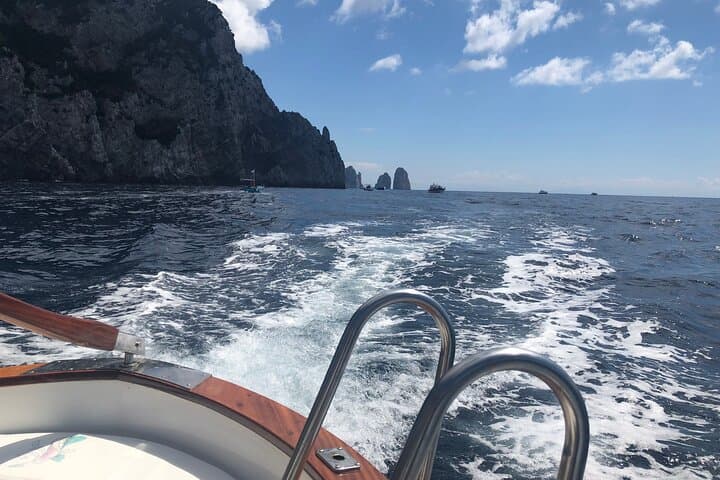 Capri Private Boat Tour (3 Hours) with Blue Grotto