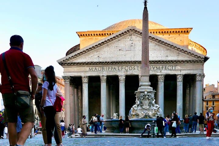 Pantheon Guided Tour with Optional Access to Hidden Areas
