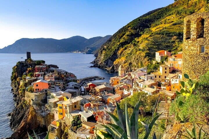 Private Tour from Florence to Pisa and Cinque Terre