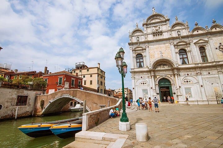 Guided Venice Walking Tour and Shared Gondola Ride