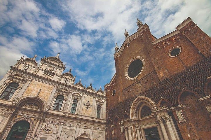 Guided Venice Walking Tour and Shared Gondola Ride