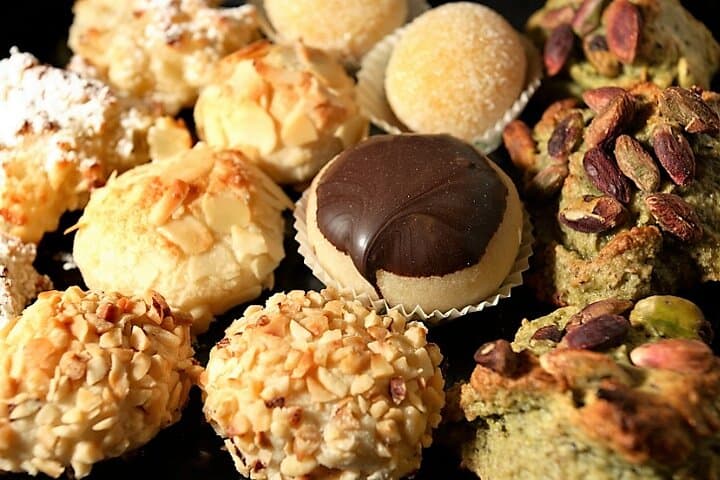 A Sweet Stroll Through Venice: Pastries, Chocolate, and Gelato
