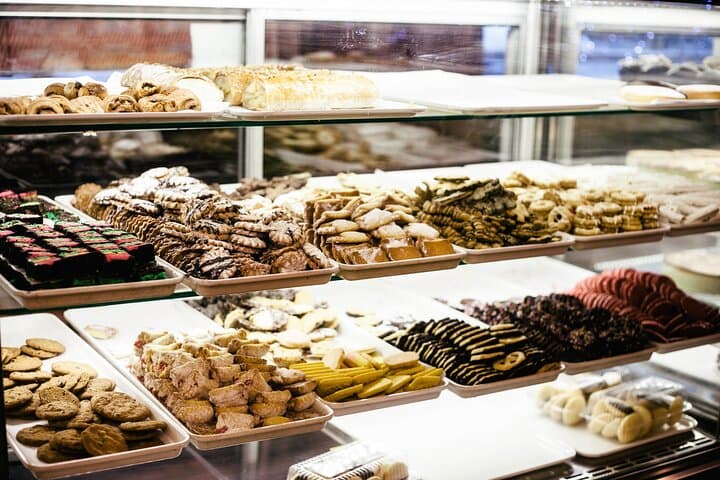 A Sweet Stroll Through Venice: Pastries, Chocolate, and Gelato