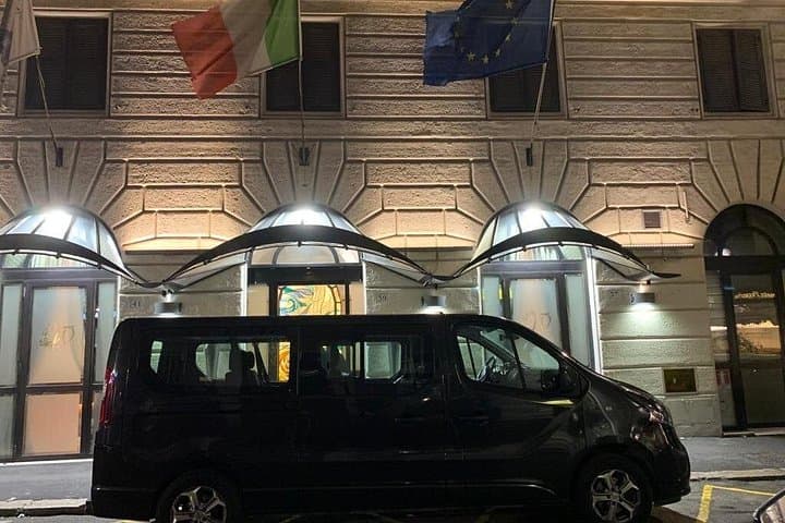 Fiumicino airport to Rome