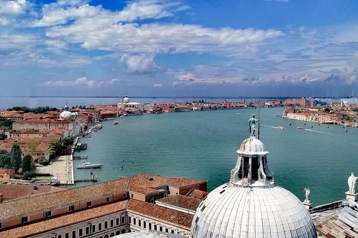 San Giorgio Maggiore: Art, Architecture & Breathtaking Views