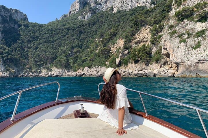 Half Day Private Boat Tour of Capri