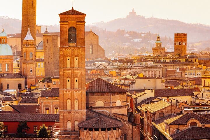 Bologna City & Europe Oldest University Private Guided Tour