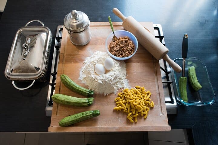 Cesarine: Home Cooking Class & Meal with a Local in Rimini