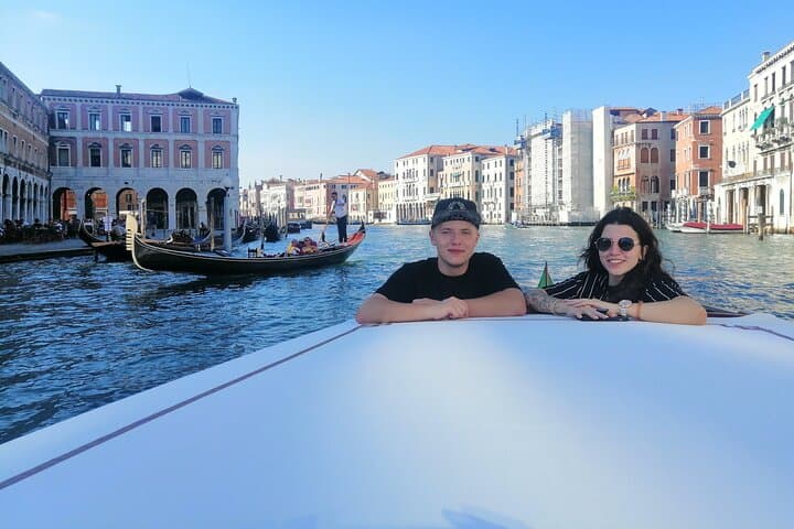 Private Boat Experience: Discover Venice from the Water
