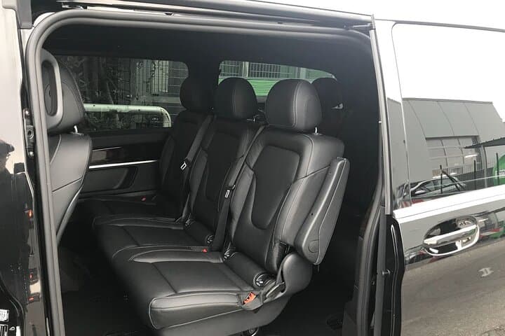 Private Transfer from Accommodation in ROME to Accommodation in CORTONA