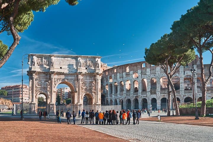 Rome: Colosseum Arena, Roman Forum and Palatine Hill Guided Tour