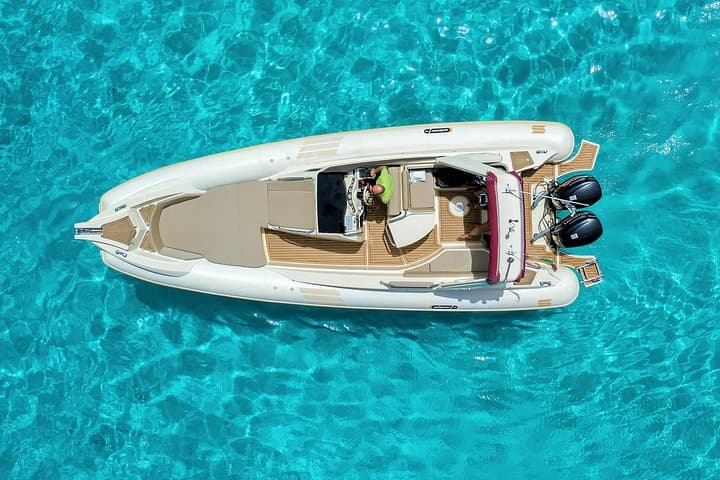 La Maddalena archipelago: Boat rental with skipper