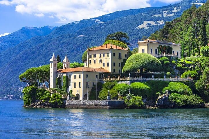 Full-Day Private Tour of Lake Como from Milan