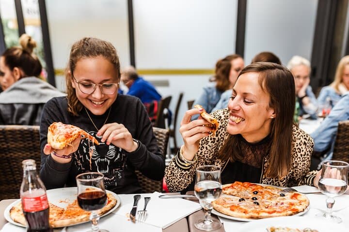 Milan Private Tour: Highlights & Hidden Gems with a Local