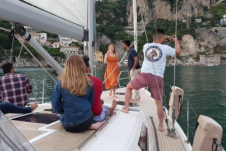 Small Group Sailing Tour in Amalfi Coast with Aperitif