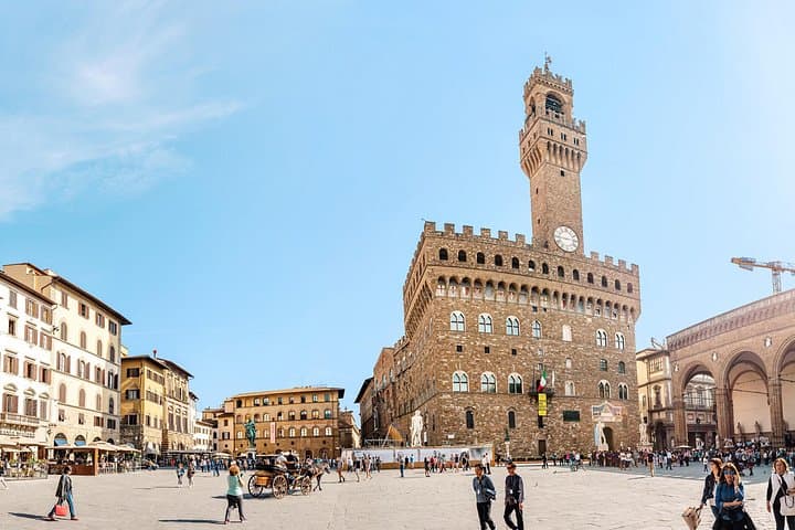 Private Transfer from Florence Airport to your Hotel in Florence