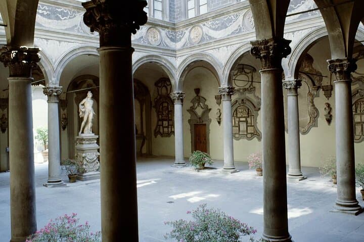 Medici Tour in Florence