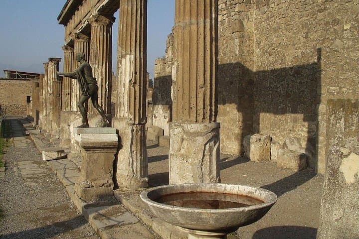Day Trip to Capri, Blue Grotto, Sorrento & Pompeii Entry Tickets