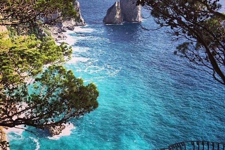Private Capri, Anacapri and Blue Grotto Tour from Capri