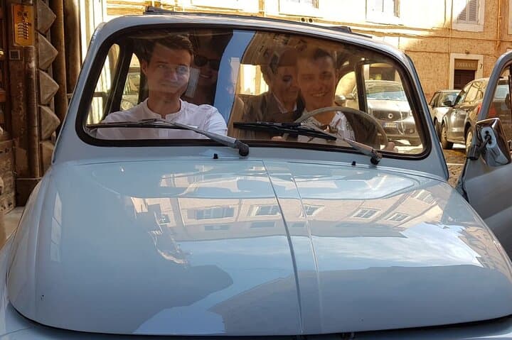 Classic Fiat 500 Rental in Rome