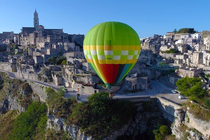 Matera balloon flight for small groups