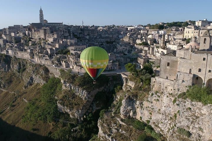 Matera balloon flight for small groups