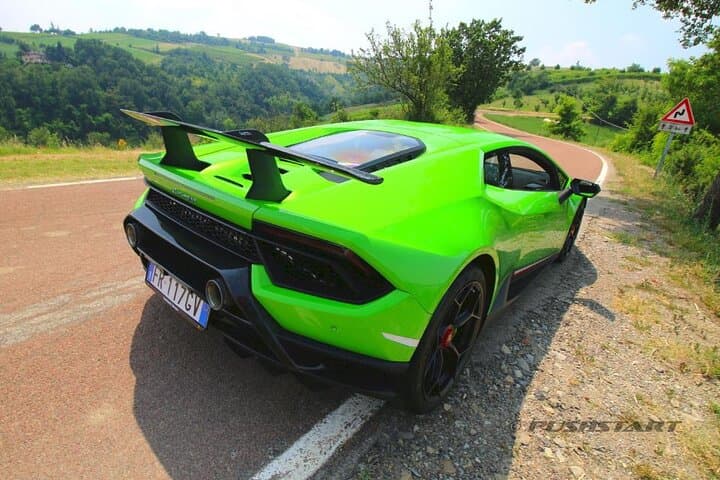 PUSHSTART LAMBORGHINI HURACAN PERFORMANTE-Test Drive Maranello