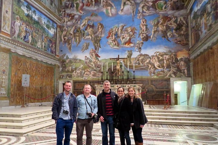 Vatican Evening Tour: the Museums at Their Best I Max 6 People