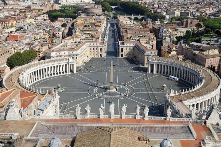 Sistine Chapel with St. Peter's Basilica & Dome Climb Guided Tour