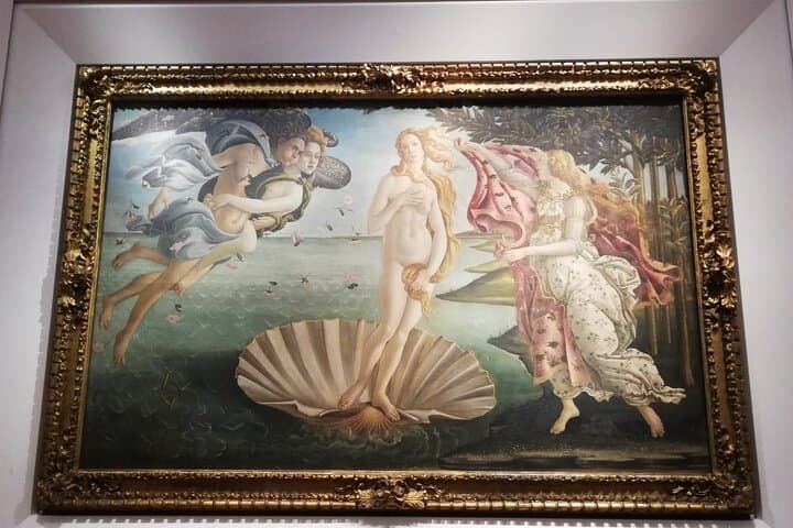 Florence: Early morning semi-private Uffizi Gallery guided experience