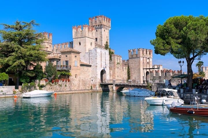 Verona and Sirmione Garda Lake Private Tour