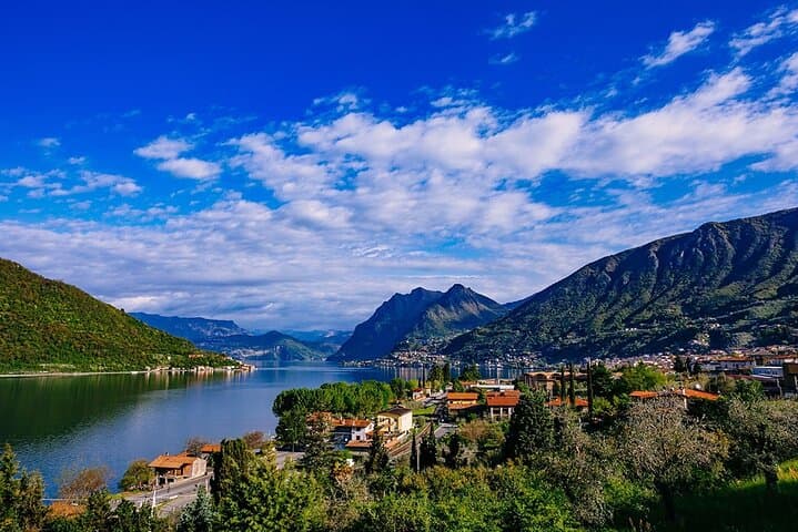 Verona and Sirmione Garda Lake Private Tour