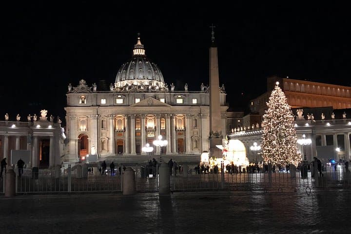 Rome by Night (2hrs) private and customizable tour
