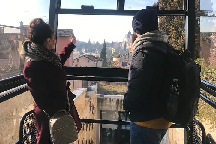 cable car Verona food and wine walking tour