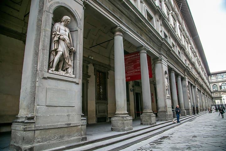 Uffizi Gallery Tour for Kids & Families in Florence with Child-friendly guide