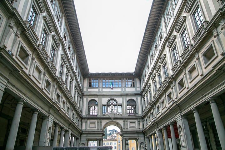 Uffizi Gallery Tour for Kids & Families in Florence with Child-friendly guide